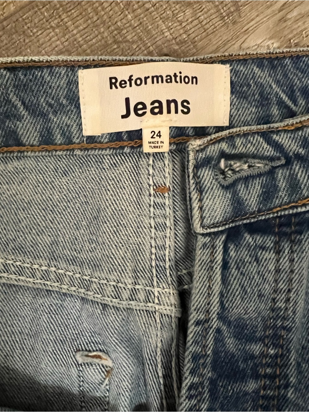Reformation Light Blue High-Rise Wide Leg Jeans size 24 button closure EUC - Picture 3 of 8
